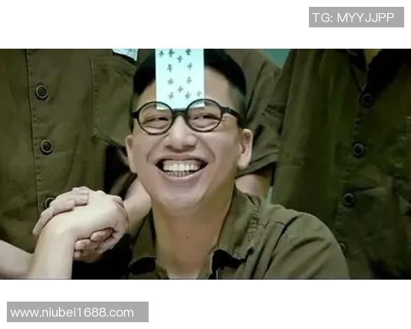 烧烤小伙凭借足球明星般的魅力赢得众人喜爱与关注 烧烤小伙凭借足球明星般的魅力赢得众人喜爱与关注