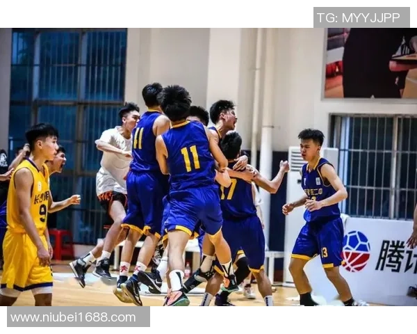 西安篮球队的耐力之道：揭示训练与比赛背后的不屈精神